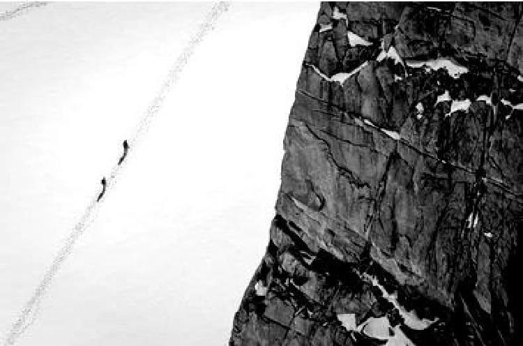 От скал к вершинам: путешествие альпиниста в альпинизм